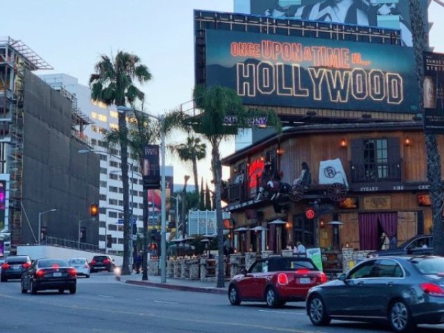 Hollywood!!