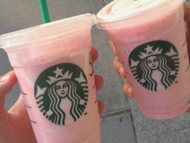 Pedi um frappuccino de morango