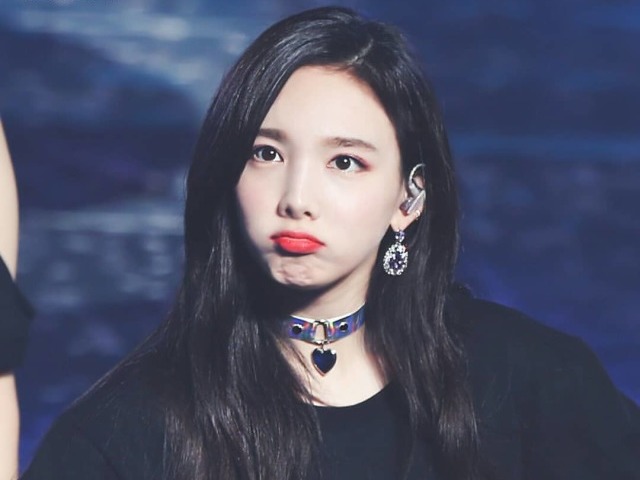 Filme de amor com Nayeon♡