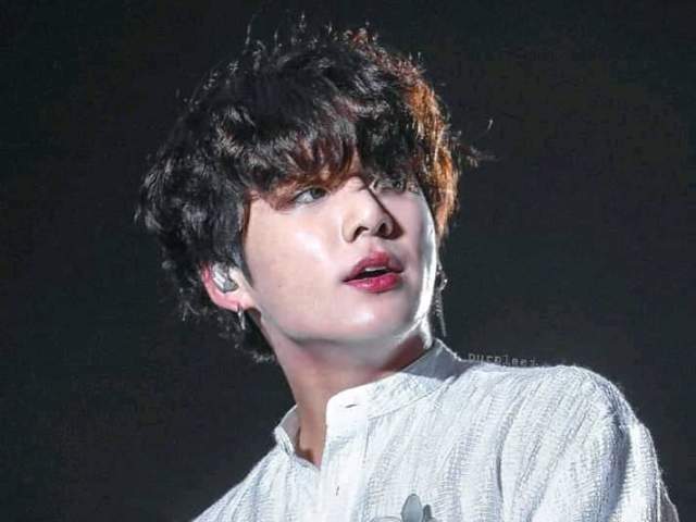 Com o Jungkook "NamKook"
