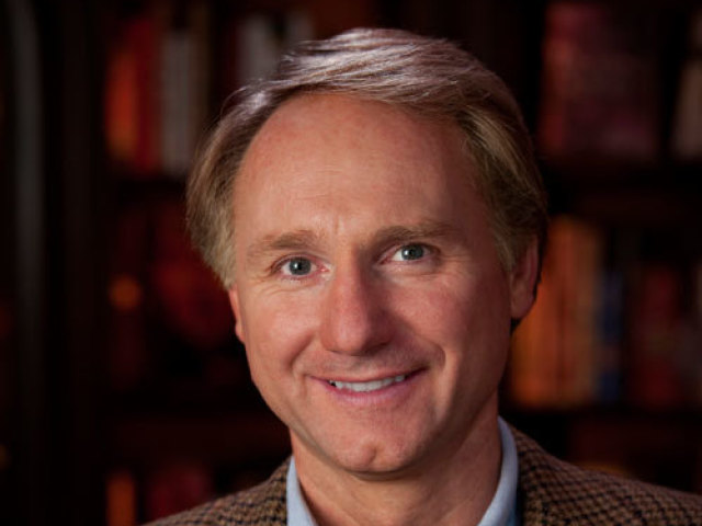 Dan Brown.