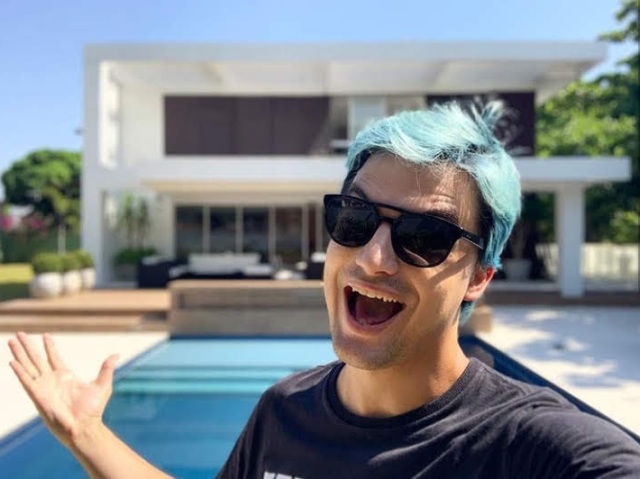 ~Vc realmente conhece o Felipe neto~