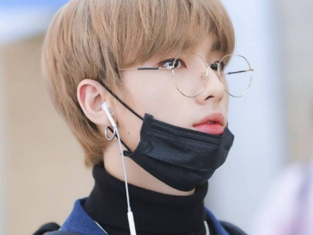 Hyunjin (StrayKids)