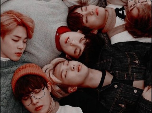 Com qual integrante do BTS você namoraria?