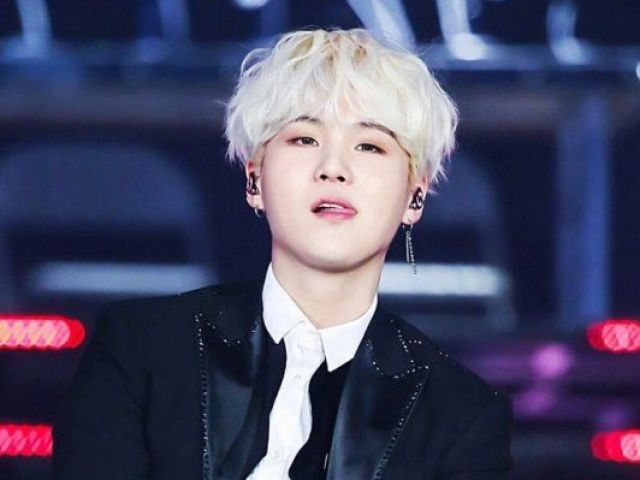Min Yoongi - Suga