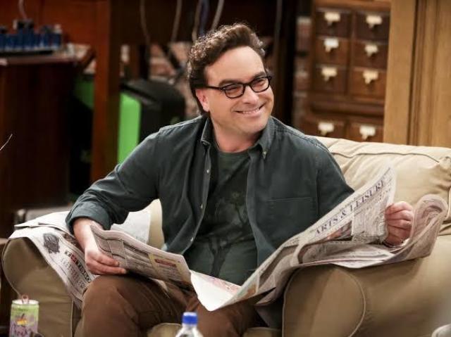 Leonard Hofstadter!!