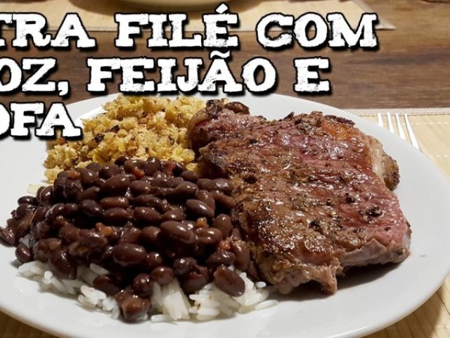 Arroz, Feijão, Farofa e Carne