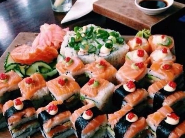 🍣