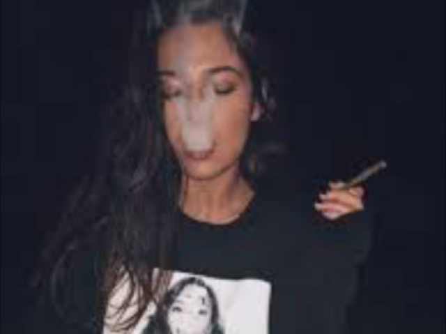 Rolezeira tu em mona?