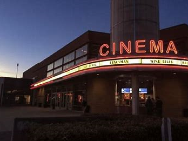 CINEMA<3