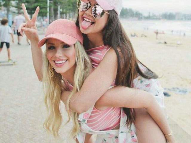 Amor entre amigas