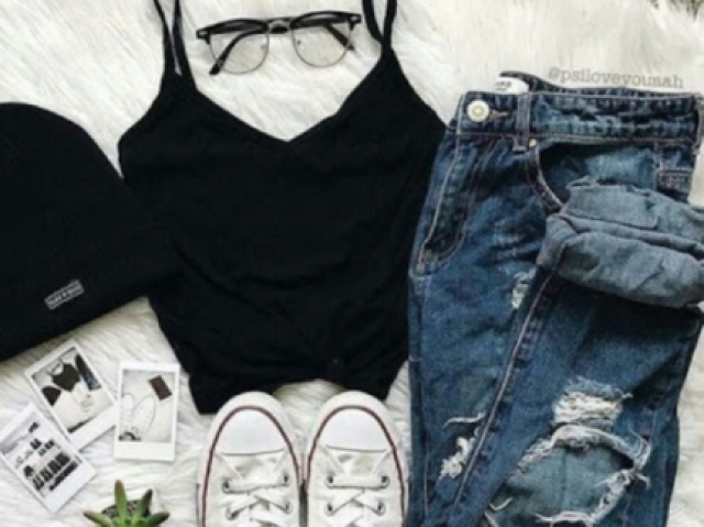 Um jeans com Preto e Branco sempre cai bem! Básico e tumblr