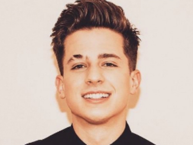 Você conhece o Charlie Puth?