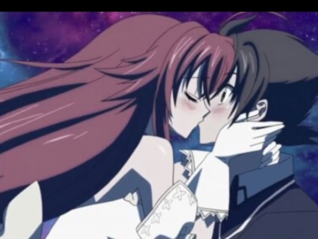 Rias beijando o Issei