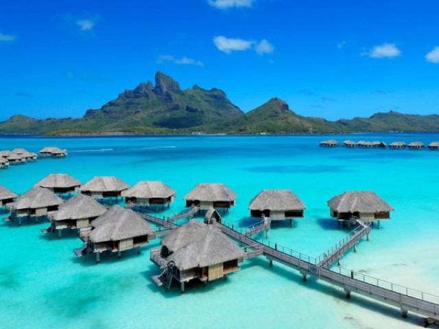 bora bora.