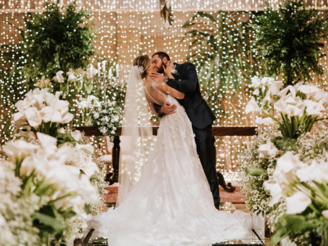 Monte seu casamento e diremos com que idade você irá se casar!