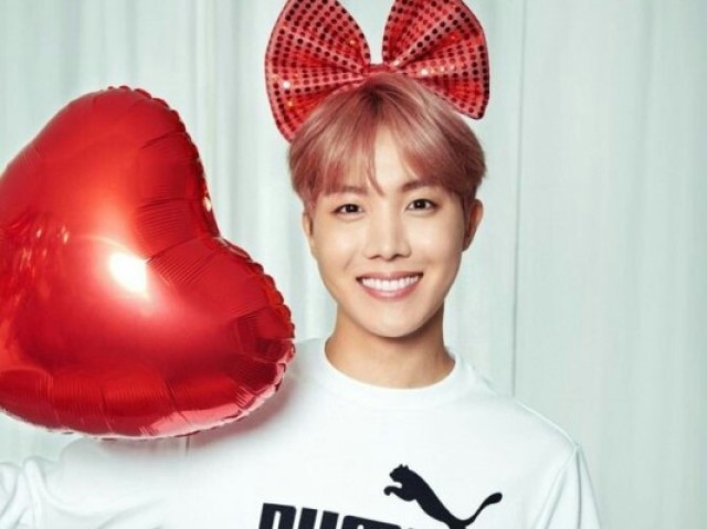 J-hope, aaaah😍