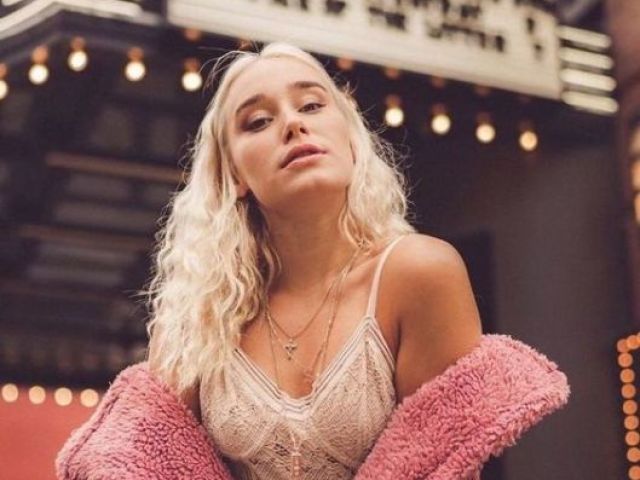 Você conhece Sina Deinert de NOW UNITED?