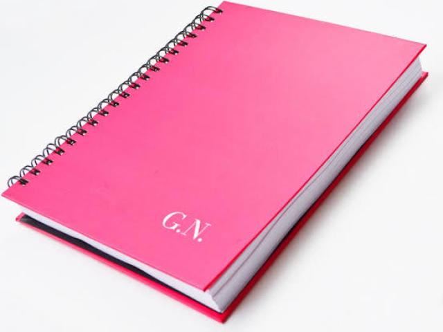 Caderno rosa