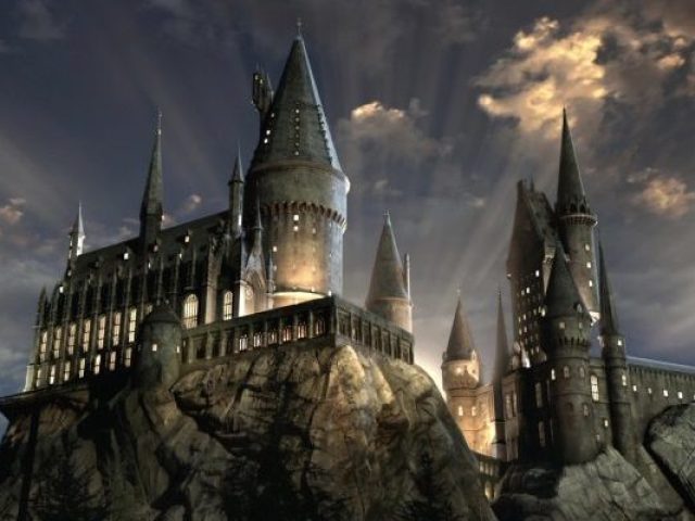 Monte sua vida em Hogwarts!