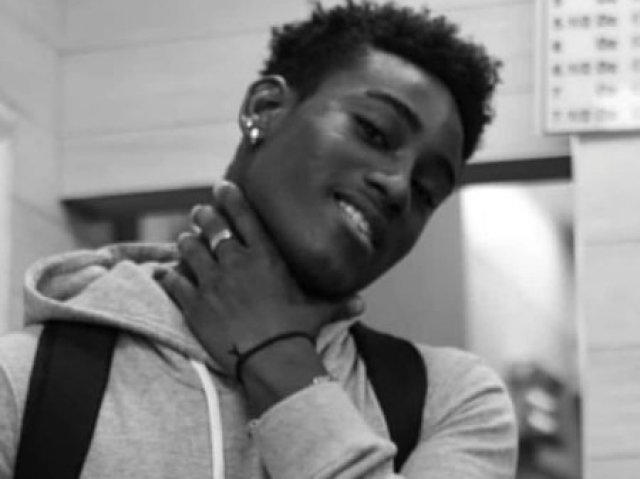 Amém, Lamar Morris