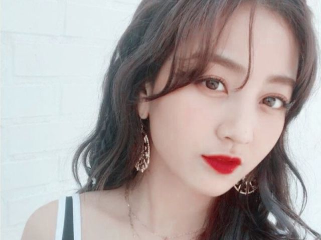 Jihyo (Twice)