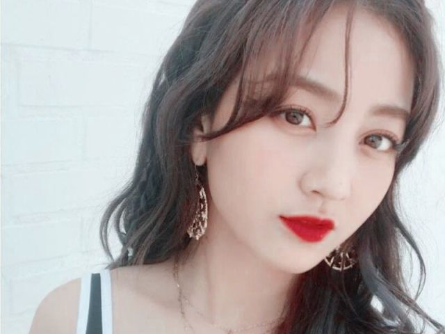 7. Jihyo (Twice)