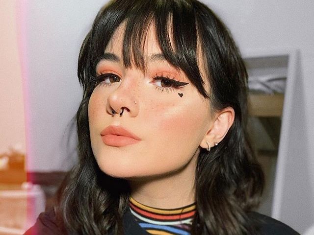 Monte seu look e direi qual estilo combina mais com você!