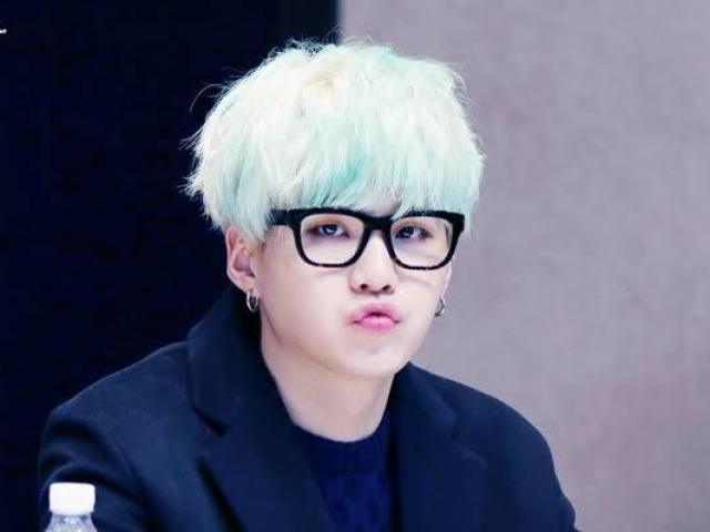 Yoongi(BTS)