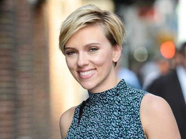 SCARLETT JOHANSSON