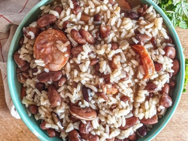 Arroz,Feijão com linguiça