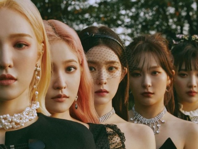 Red Velvet: Qual integrante usou esse figurino:?