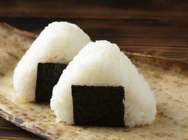 Bolinho de arroz japoneses