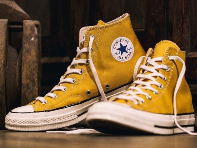 all star amarelo