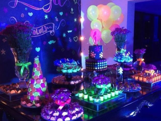 Vesta neon