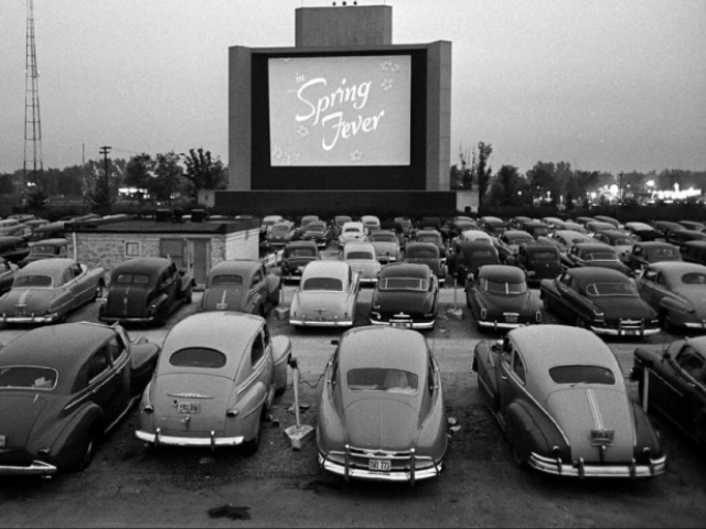 💕ir a um drive-in💕