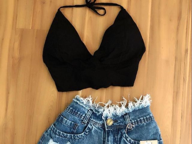 Ou esse look🖤🖤🖤