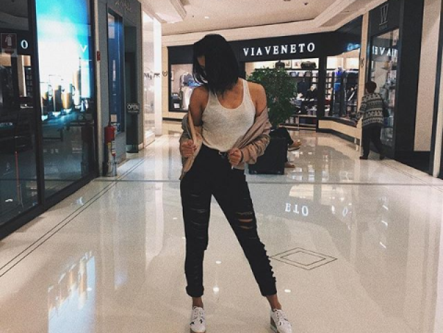 🛍️