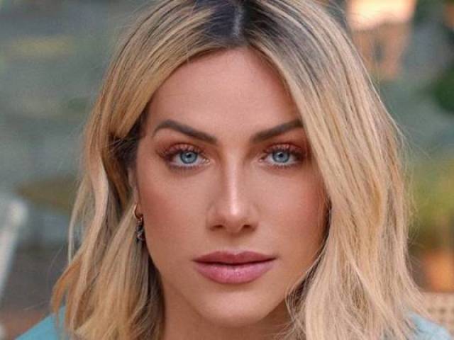 Giovanna Ewbank