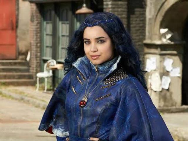 Evie