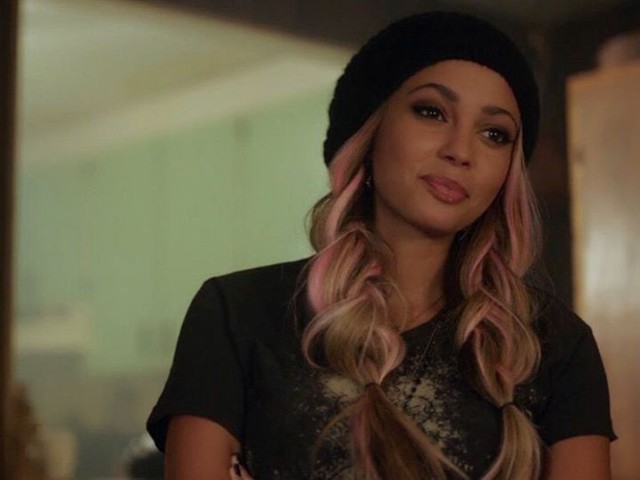 Toni Topaz