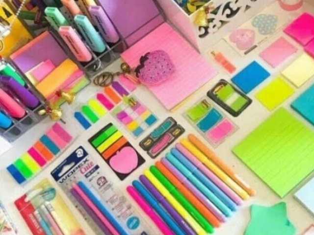Material escolar moderno