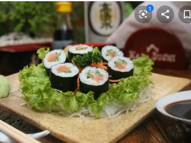 Comida japonesa.