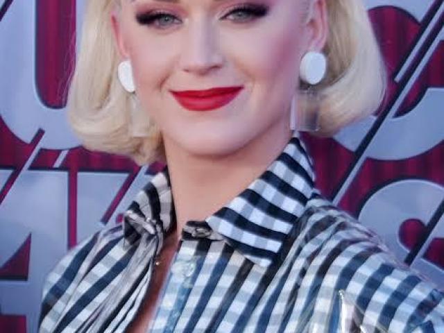 Katheryn Elizabeth Hudson