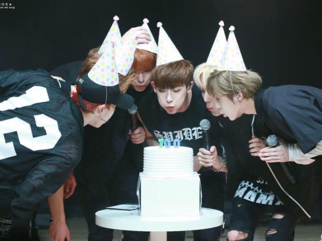 Monsta X