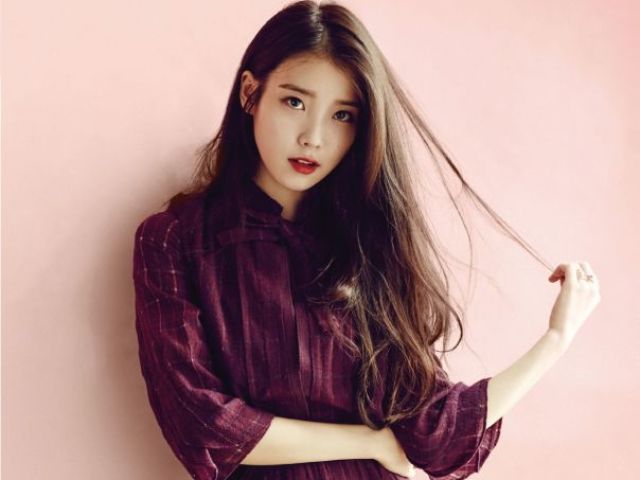 IU