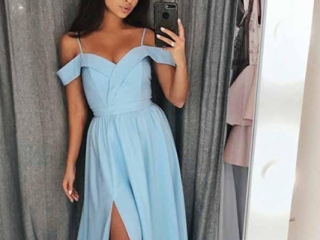 Vestido longo (AZUL BEBÊ)