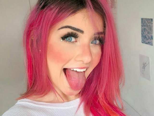 Você tem um encontro com sua crush!