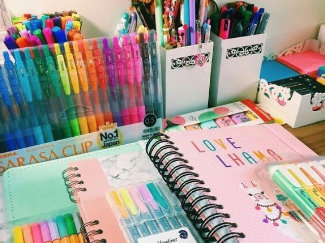 Monte seu material escolar 2020! 📚💘