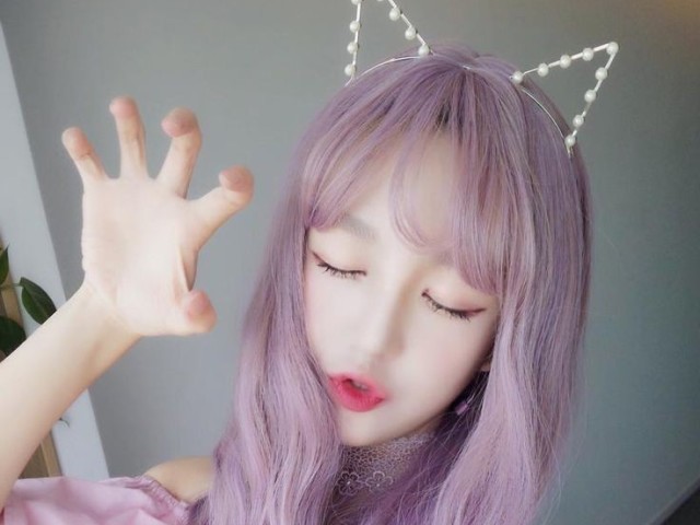★ ★